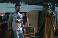 Future Man – Wolf (Derek Wilson, l.); Tiger (Eliza Coupe, r.)