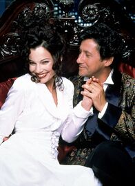 Die Nanny – Fran (Fran Drescher) überlegt, wie sie ihre Schwangerschaft Maxwell (Charles Shaughnessy) möglichst schonend beibringt. Doch bevor sie dazu kommt, ihm die Wahrheit zu sagen, rutscht ihm eine Bemerkung raus, die er noch bereuen wird.