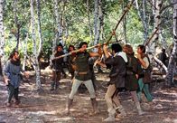 Der feurige Pfeil der Rache – Robin Hood und seine Getreuen kämpfen im Wald von Sherwood für die Rechte des rechtmäßigen englischen Königs Richard Löwenherz.