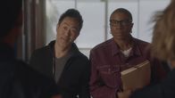 9-1-1 Notruf L.A. – Howie "Chimney" Han (Kenneth Choi, l.); Henrietta "Hen" Wilson (Aisha Hinds, r.)