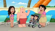 Family Guy – v.l.) die schöne Isabella (l.) kennen - doch die ist bereits Mutter von Zwillingen und ihre Tante ist Consuela (r.) ...