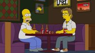 Die Simpsons – Homer (l.); Bode Wright (r.)