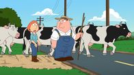 Family Guy – Peter (r.) und Lois (l.) ziehen mit den Kindern aufs Land, um Farmer zu werden - doch ist das wirklich eine gute Idee?
