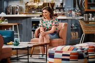 Call Me Kat – Kat (Mayim Bialik)