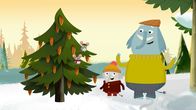 Unser Sandmännchen – Die beiden Musifanten Opa Günter und Enkelkind Charlie begeben sich im tief verschneiten Wald auf die Suche nach dem perfekten Tannenbaum, denn Weihnachten ohne einen musifantastischen Weihnachtsbaum ist doch kein richtiges Weihnachten!