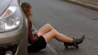 Das Verschwinden – Michelle (Julia Jentsch) ist verzweifelt auf der Suche nach ihrer verschwundenen Tochter Janine