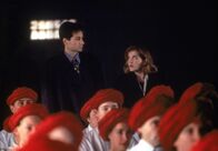 Akte X - Die unheimlichen Fälle des FBI – Fox Mulder (David Duchovny, l.); Dana Scully (Gillian Anderson, r.)