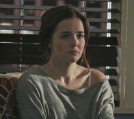 Ringer – Wird ihr durchtriebenes Spiel endlich auffliegen? Juliet Martin (Zoey Deutch)