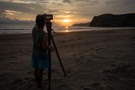 Tatort Strand – Costa Rica - Wildlife filmmaker Filipe DeAndrade filming the sunset at Nancite Beach.