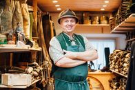 Hoagascht – Reinhard Hickl in seinem Laden