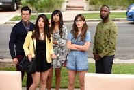 New Girl – New Girl (2016)