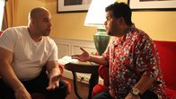Puerto Ricans in Paris – Eddie (Edgar Garcia) und Luis (Luis Guzmán)