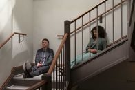 All Rise - Die Richterin – Mark Callan (Wilson Bethel, l.); Lola Carmichael (Simone Missick, r.)
