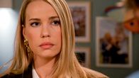 Rote Rosen – Amelie (Lara-Isabelle Rentinck) trennt sich von ihrem Freund.; ARD ROTE ROSEN FOLGE 4049 Uhr im ERSTEN. Amelie (Lara-Isabelle Rentinck) trennt sich von ihrem Freund.