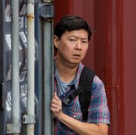 Ride Along 2: Next Level Miami – Der durchgeknallten Hacker AJ (Ken Jeong) erweist sich als wertvoller Helfer.