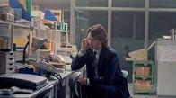 Tokyo Vice – Jake (Ansel Elgort) recherchiert weiter.