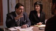 The Dead Files – L-R: Der Polizist Steve DiSchiavi und Amy Allan