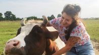 Re: – Veganer haben unterschiedliche Motivationen, sich komplett pflanzenbasiert zu ernähren. Auch die Bloggerin Alicja Rokicka will die Umwelt und das Klima schützen, aber sie will vor allem erreichen, dass keine Tiere leiden.
