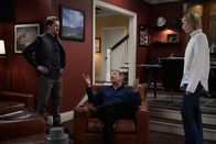 Last Man Standing – (v.l.n.r.) Kyle Anderson (Christoph Sanders); Mike Baxter (Tim Allen); Mandy Baxter (Molly McCook)