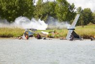 Mayday - Alarm im Cockpit – Die Yak 42-D schwimmt in der Wolga, nachdem sie beim Start vom Flughafen Tunoshna, einige hundert Kilometer nördlich von Moskau, Russland, abgestürzt ist. An Bord des Flugzeugs befand sich die gesamte Eishockeymannschaft von Lolomotiv Jaroslawi, die auf dem Weg zum Beginn der Eishockeysaison 2011 in Minsk war. Nur ein Spieler, Alexander Galimov, überlebte den Absturz. Er starb 5 Tage später an seinen Verletzungen.â€¨â€¨foto credit: Cineflix/Ian Watson