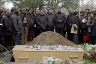 Sternstunde Religion – Sternstunde Religion Vom Umgang mit dem Tod In der Bijlmer, einem Stadtbezirk von Amsterdam, hat jede Kultur ihre eigenen Rituale rund um den Tod.