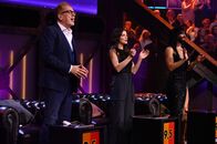 The Tribute - Die Show der Musiklegenden – (v.l.n.r.) Bertram Engel; Yvonne Catterfeld; Conchita Wurst