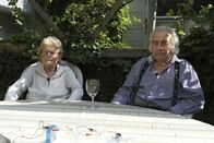 Reporter – Getrübte Harmonie - Das Ehepaar Attie und Jürg Nigg erlitt einen hohen Verlust aufgrund eines Internetbetrugs.