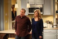 Last Man Standing – Mike (Tim Allen, l.); Vanessa (Nancy Travis, r.)