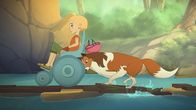 Lassie – Lassie hilft Judith, über die behelfsmäßige Brücke auf die andere Flussseite zu kommen, wo die Wanderung fortgesetzt werden soll.