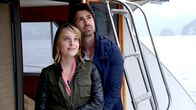 Cedar Cove – l-r: Justine Lockhart (Sarah Smyth), Seth Gunderson (Corey Sevier)