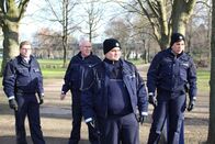 Die Ruhrpottwache – Die Ruhrpottwache: Ob spektakuläre Verfolgungsjagden, Explosionen, Helikoptereinsätze oder die schwierige Suche nach einem Beweisstück - die Ermittler der Hauptwache Duisburg Nord brauchen ihr ganzes Knowhow, um die Täter zu fassen ...
