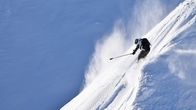 Hauptsache Schnee! Berge, Ski und Hüttenzauber – Ein Traum für Skifreunde: Pulverschnee und Sonne