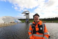 Geniale Technik – Steven Berry vor dem Falkirk Wheel in Schottland