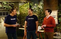 Man with a Plan – (v.li.) Kevin Nealon (Don Burns), Geoff Stults (Leif Forrest), Matt Cook (Lowell).