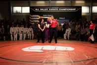 The Goldbergs – (v.li.) Oliver Cooper (Adam), Wendi McLendon-Covey (Beverly Goldberg), Bryan Callen (Mr. Mellor).