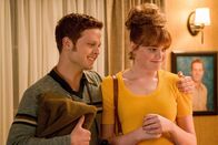 The Kids Are Alright – Eddie Cleary (Caleb Foote, l.); Wendi (Kennedy Lea Slocum, r.)