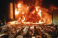 Volcano – L.A. wird von einem Erdbeben erschüttert. Doch dies ist nur der Vorbote zu einer viel größeren Katastrophe: Ein bis dahin unbekannter Vulkan bricht aus und droht die Stadt unter Lavamassen zu begraben.