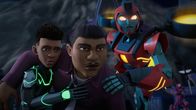 Transformers Earth Spark – v.li.: Robby Malto, Alex Malto, Twitch