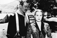 Rio Grande – In einem einsamen Fort am Rio Grande sieht Colonel Kirby Yorke (John Wayne) seine Frau (Maureen O'Hara) nach langen Jahren der Trennung wieder.