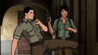 Archer – Müssen in Marokko einen Agenten abziehen: Archer (l.) und Lana (r.) ...