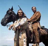 Winnetou 1 – L-R: Winnetou (Pierre Brice) und Old Shatterhand (Lex Barker)
