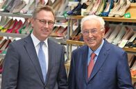 Deutschlands große Clans – Heinz-Horst Deichmann und sein Sohn Heinrich Deichmann.