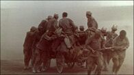 Apokalypse Zweiter Weltkrieg – SCREEN GRAB: Sommer 1942, Ostfront: der Leidensweg der von der Wehrmacht gefangenen russischen Soldaten. (Credit: CC & C)