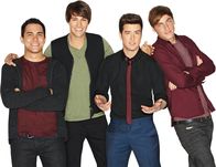 Big Time Rush – Kendall (Kendall Schmidt), Logan (Logan Henderson), James (James Maslow), Carlos (Carlos Pena).