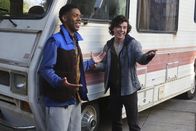 The Middle – Hutch (Alphonso McAuley, l.); Axl (Charlie McDermott, r.)