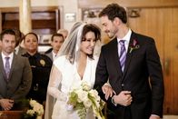 Major Crimes – Sharon Raydor (Mary McDonnell, l.); Ricky Raydor (Ryan Kennedy, r.)
