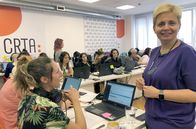 Re: – Die Bürgerrechtlerin Vukosava Crnjanski (re.) und ihre Kolleginnen von der Organisation CRTA in Belgrad wollen für faire Wahlen in Serbien sorgen.