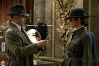 Wonder Woman – Steve Trevor (Chris Pine, l.); Diana (Gal Gadot, r.)