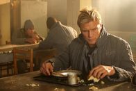 Direct Contact – Der Ex-Marine Mike Riggins (Dolph Lundgren) macht im Ostblock geheime Waffengeschäfte, bis er im Gefängnis landet. Seine Chancen, dort je lebendig herauszukommen, tendieren gegen Null. Doch eines Tages erhält er überraschend Besuch eines U.S.-Botschafters, der ihm ein Angebot unterbreitet ...