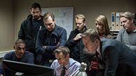 neoriginal: Countdown Copenhagen – Die Leitung des Einsatzteams bespricht die neuesten Erkenntnisse.